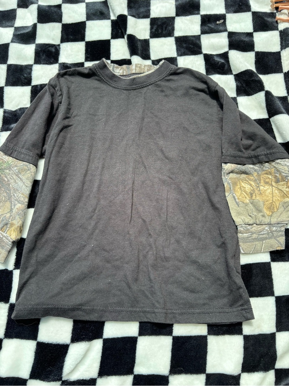 Size 5 ranger black and camo sleeve